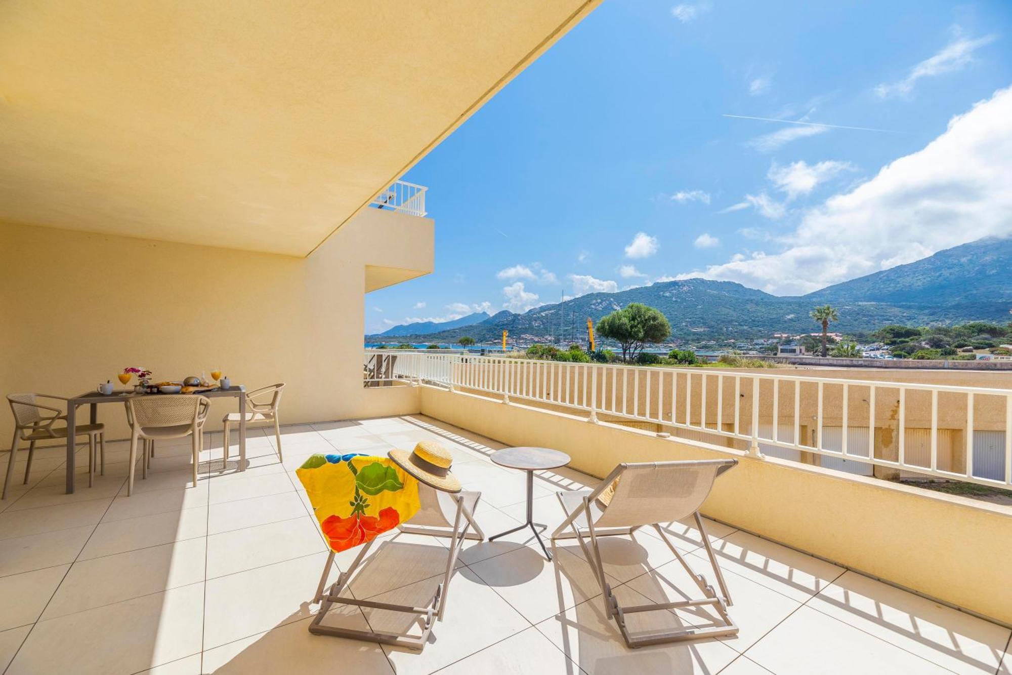 Residence A Marina Lumio  Buitenkant foto